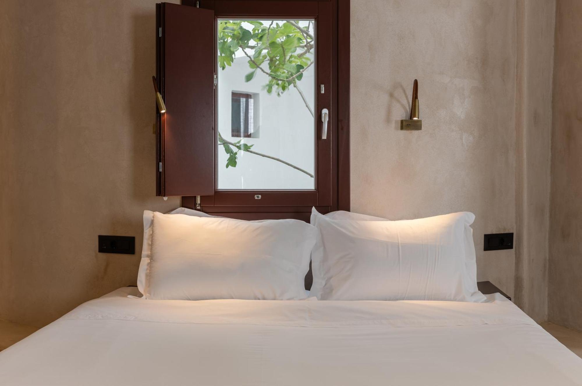 Meroviglia Boutique Hotel Imerovigli  Zimmer foto