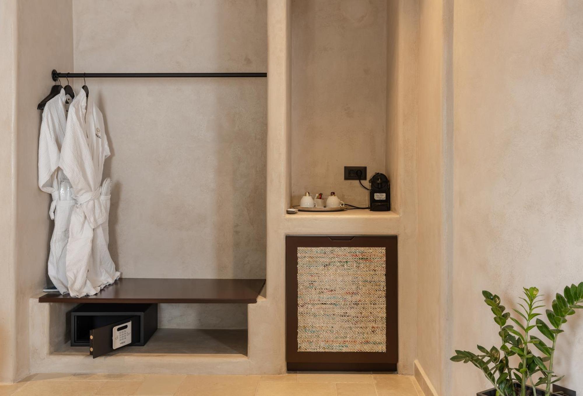 Meroviglia Boutique Hotel Imerovigli  Zimmer foto