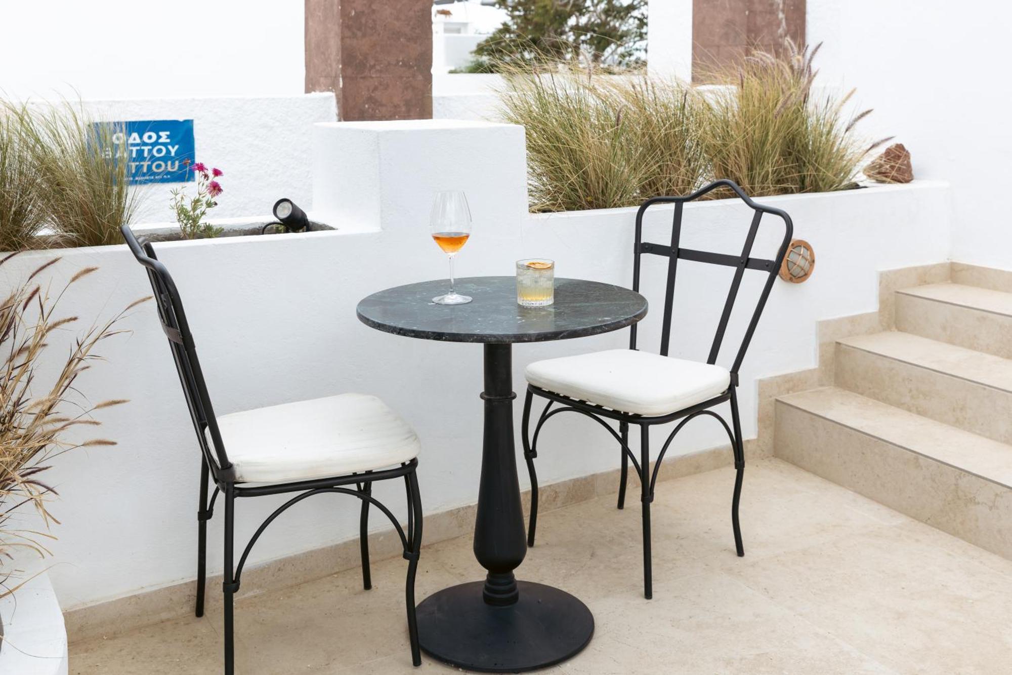 Meroviglia Boutique Hotel Imerovigli  Zimmer foto